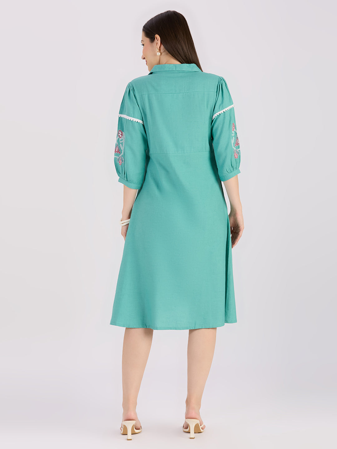 Sitayya Embroidered Dress - Pista Green